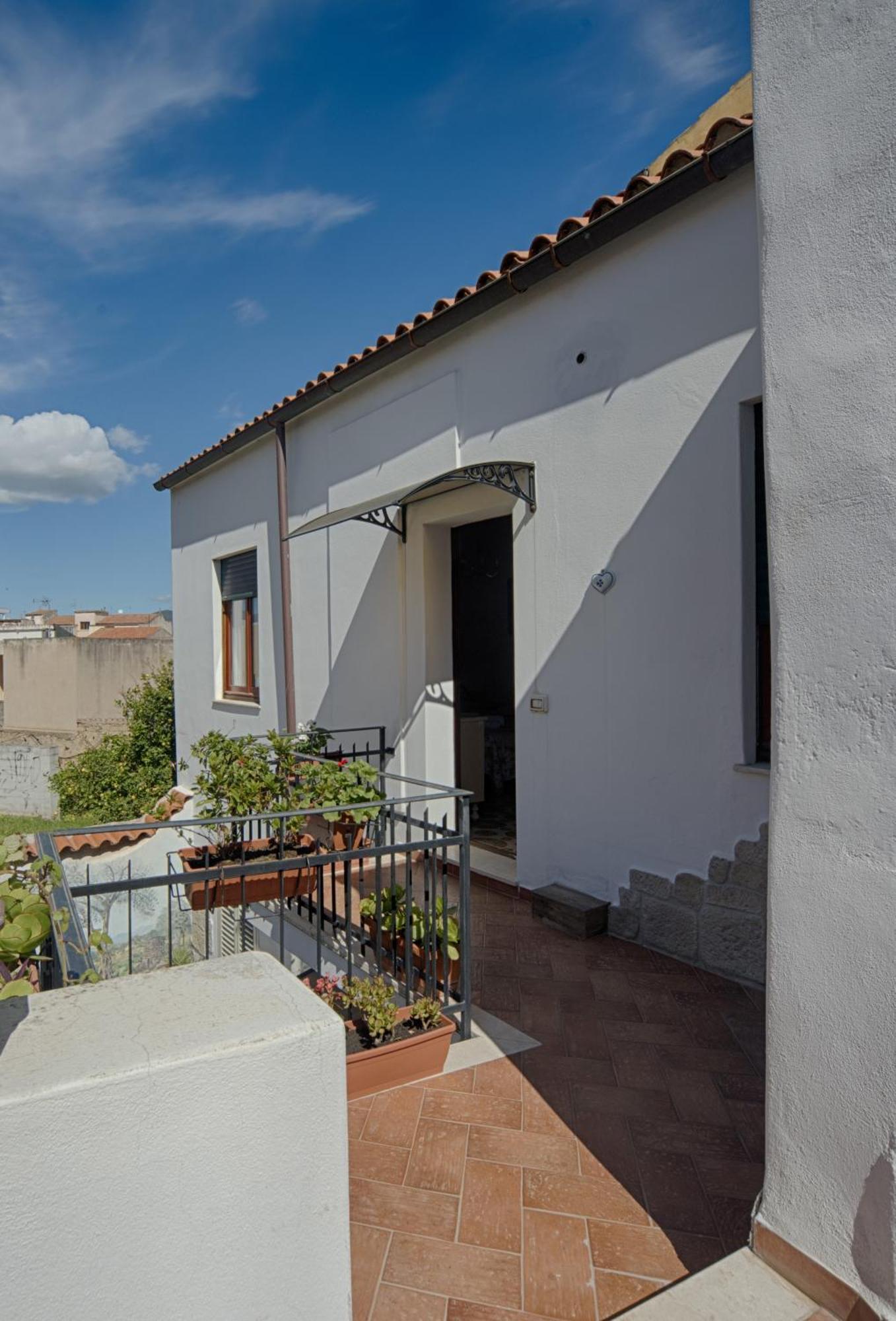 אולביה B&B Antica Dimora מראה חיצוני תמונה